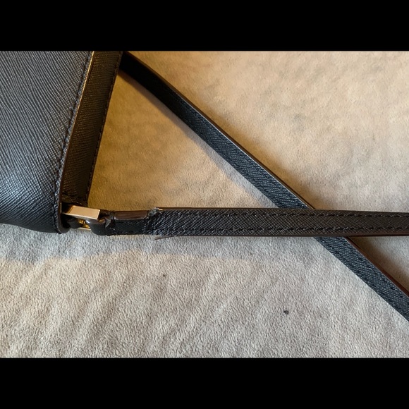 Kate Spade Side purse - Picture 3 of 7